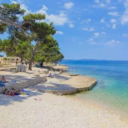 3 公寓 佩特坎内